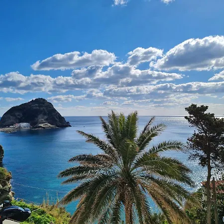 Bina Sea Готель Sant'Angelo (Isola d'Ischia)