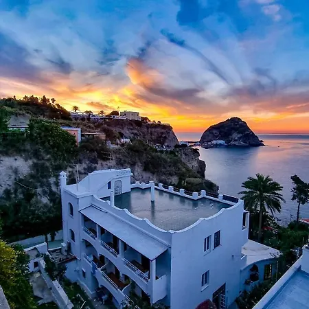 Bina Sea Sant'Angelo (Isola d'Ischia)